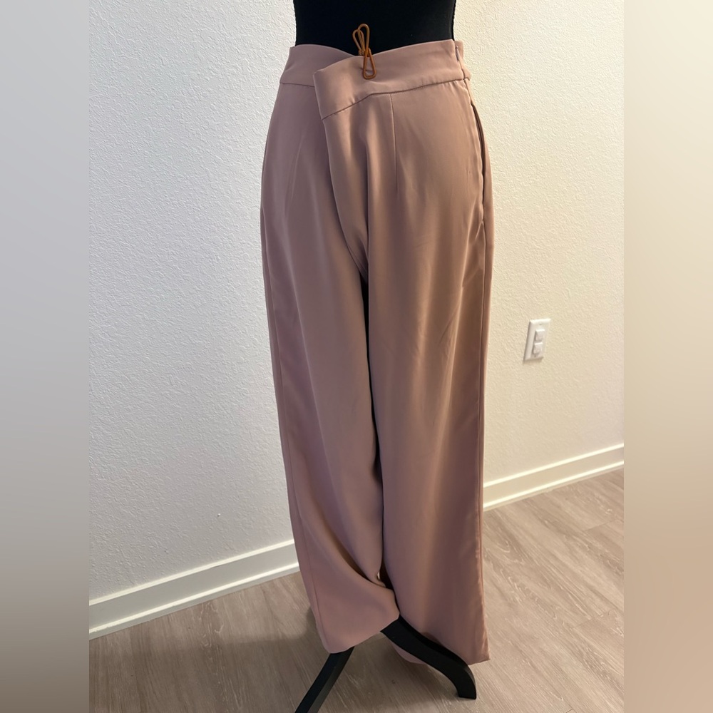 Veiled Collection Pinky Nude Dress Pants - Picture 3 of 5